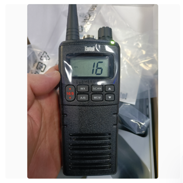 Entel HT644 VHF LCD Marine Portable Two Way Radio - Image 2